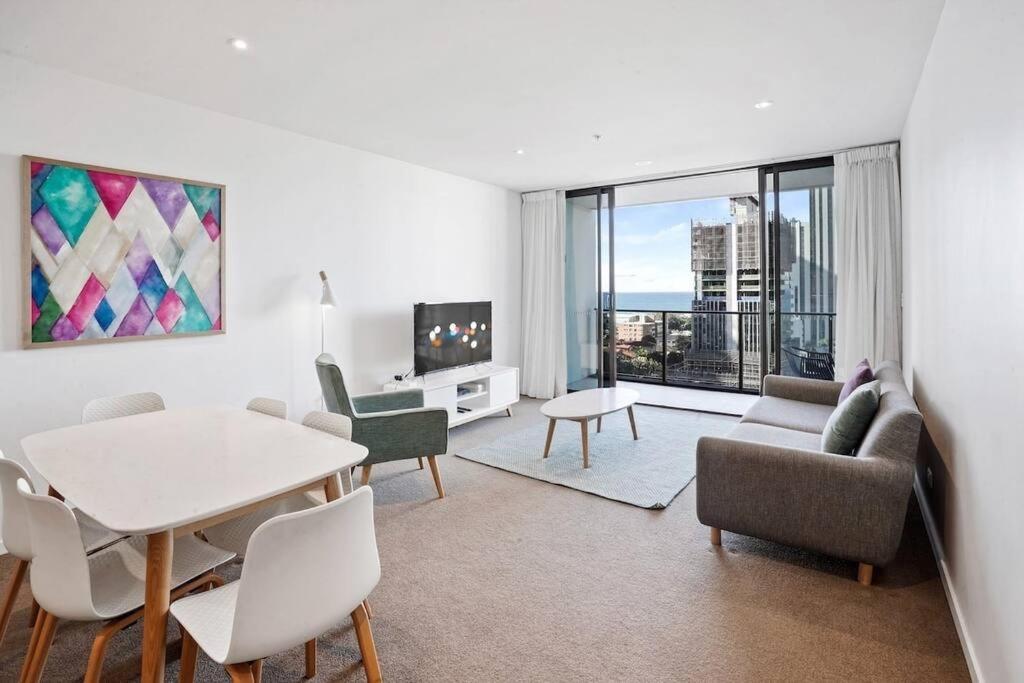 Apartment Broadbeach Level 10 With Views Gold Coast
