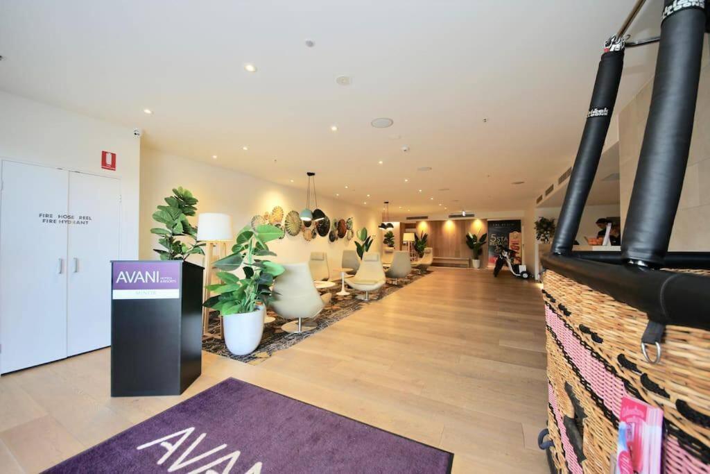 Broadbeach Level 10 With Views Apartment Gold Coast